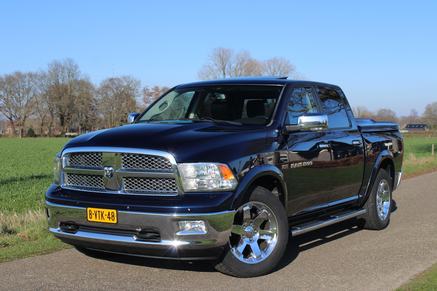 Dodge Ram 1500 - 5.7 V8 4x4 Crew Cab 5'7 Laramie Automaat  Duurste Uitvoering - AutoWereld.nl