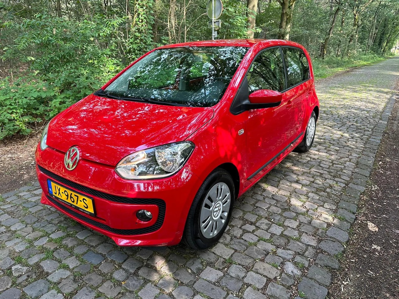 Volkswagen Up! - 1.0 move up! BlueMotion 1.0 move up! BlueMotion - AutoWereld.nl