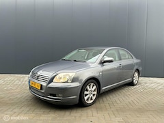 Toyota Avensis - 1.8 VVTi Linea Luna 246740 N.A.P. 2005