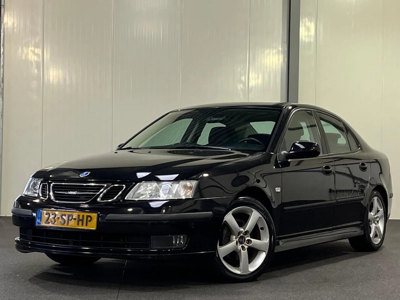 Saab 9-3 - 1.8t AUTOMAAT [ NAP trekhaak ] 1.8t Linear Business - AutoWereld.nl