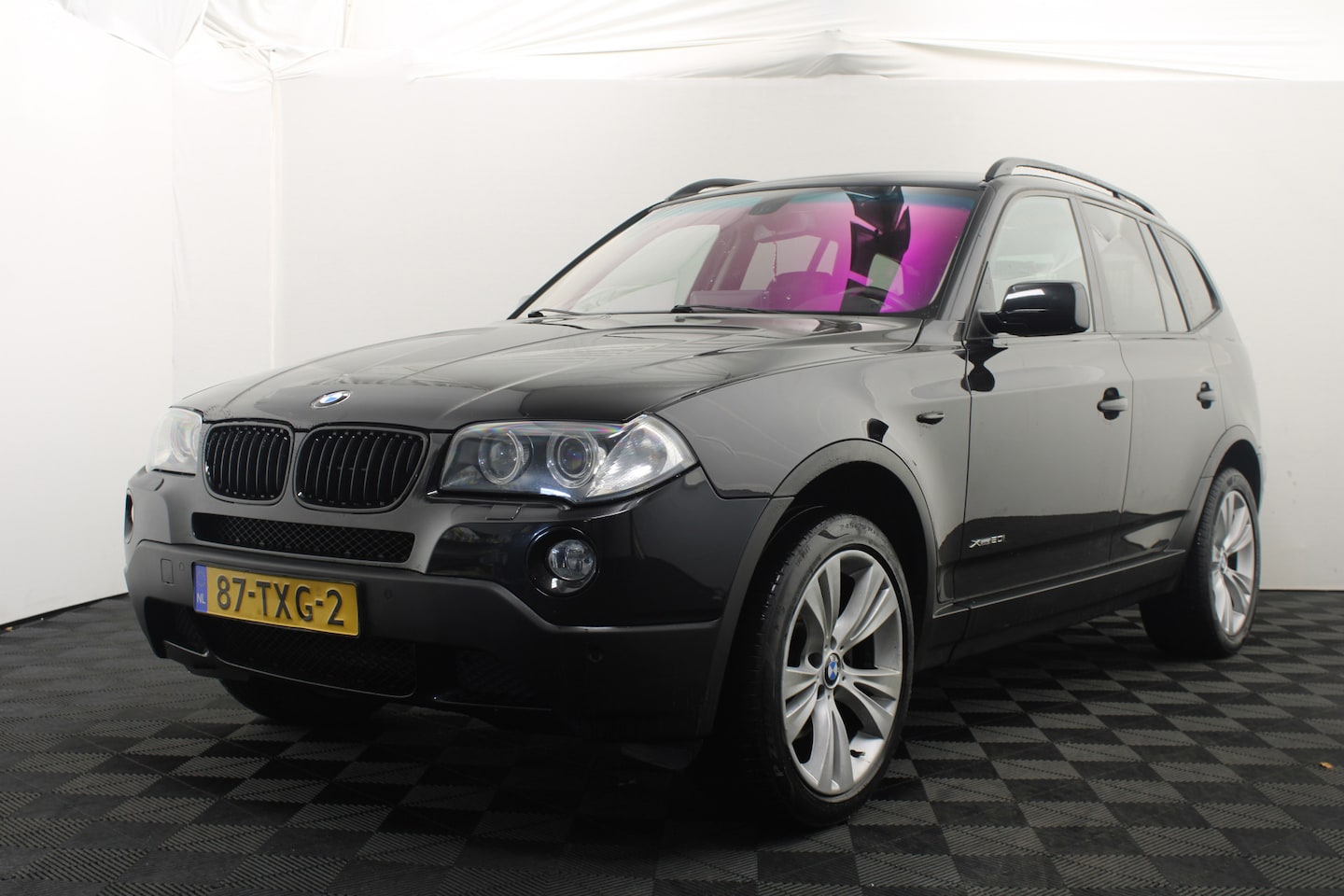 BMW X3 - 2.0i Executive |Leder| - AutoWereld.nl