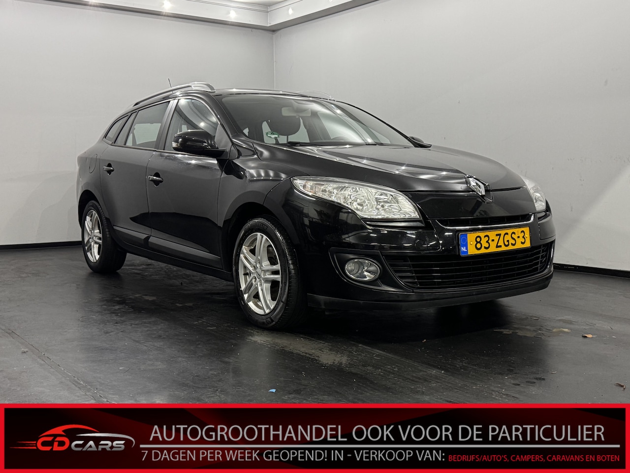 Renault Mégane Estate - 1.5 dCi Expression Parkeer sensoren, Clima, Navi, Cruis control, Keyless start - AutoWereld.nl