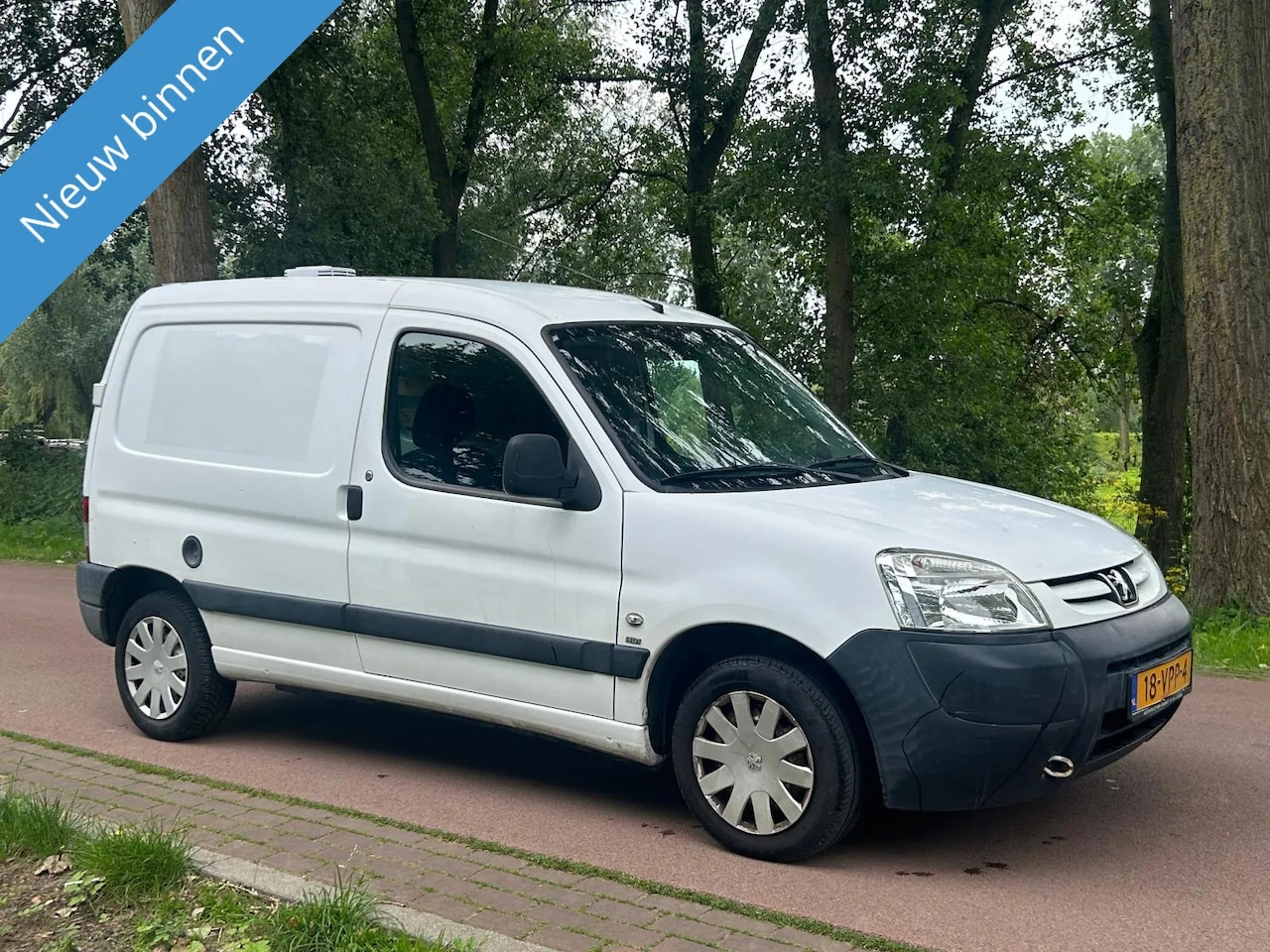 Peugeot Partner - 1.6 HDI MARGE!APK!KOOPJE! - AutoWereld.nl