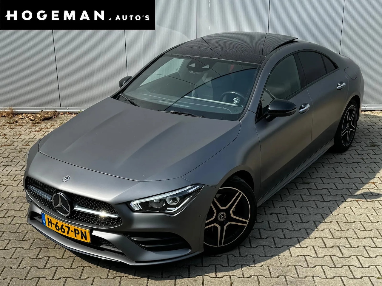 Mercedes-Benz CLA-Klasse - CLA200 AMG PANORAMADAK SFEERVERLICHTING ORIGINEEL NEDERLANDS DEALERONDERHOUDEN TWEEDE EIGE - AutoWereld.nl