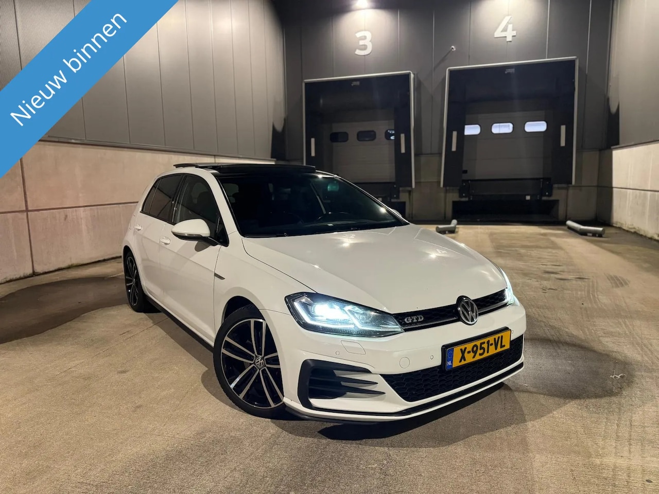 Volkswagen Golf - 2.0 TDI GTD 2.0 TDI GTD - AutoWereld.nl