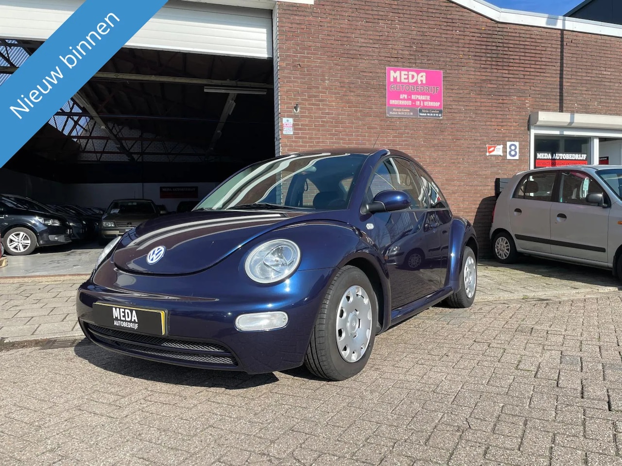 Volkswagen New Beetle - 1.6 | Airco | Cruisecontrol | Elektrische Ramen - AutoWereld.nl