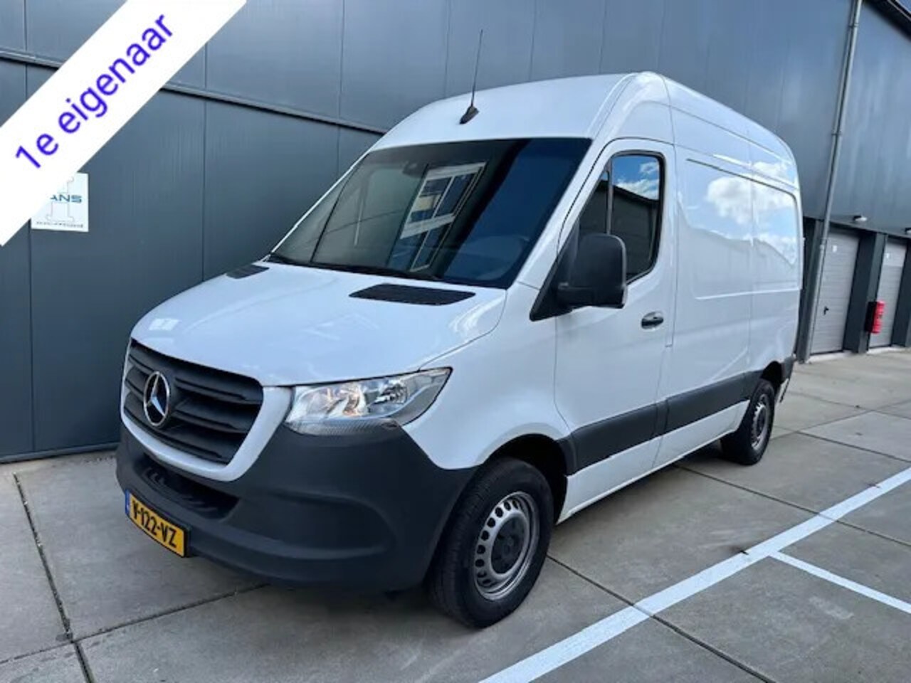 Mercedes-Benz Sprinter - 311 CDI 2000cc L1H2 AUTOMAAT - AutoWereld.nl