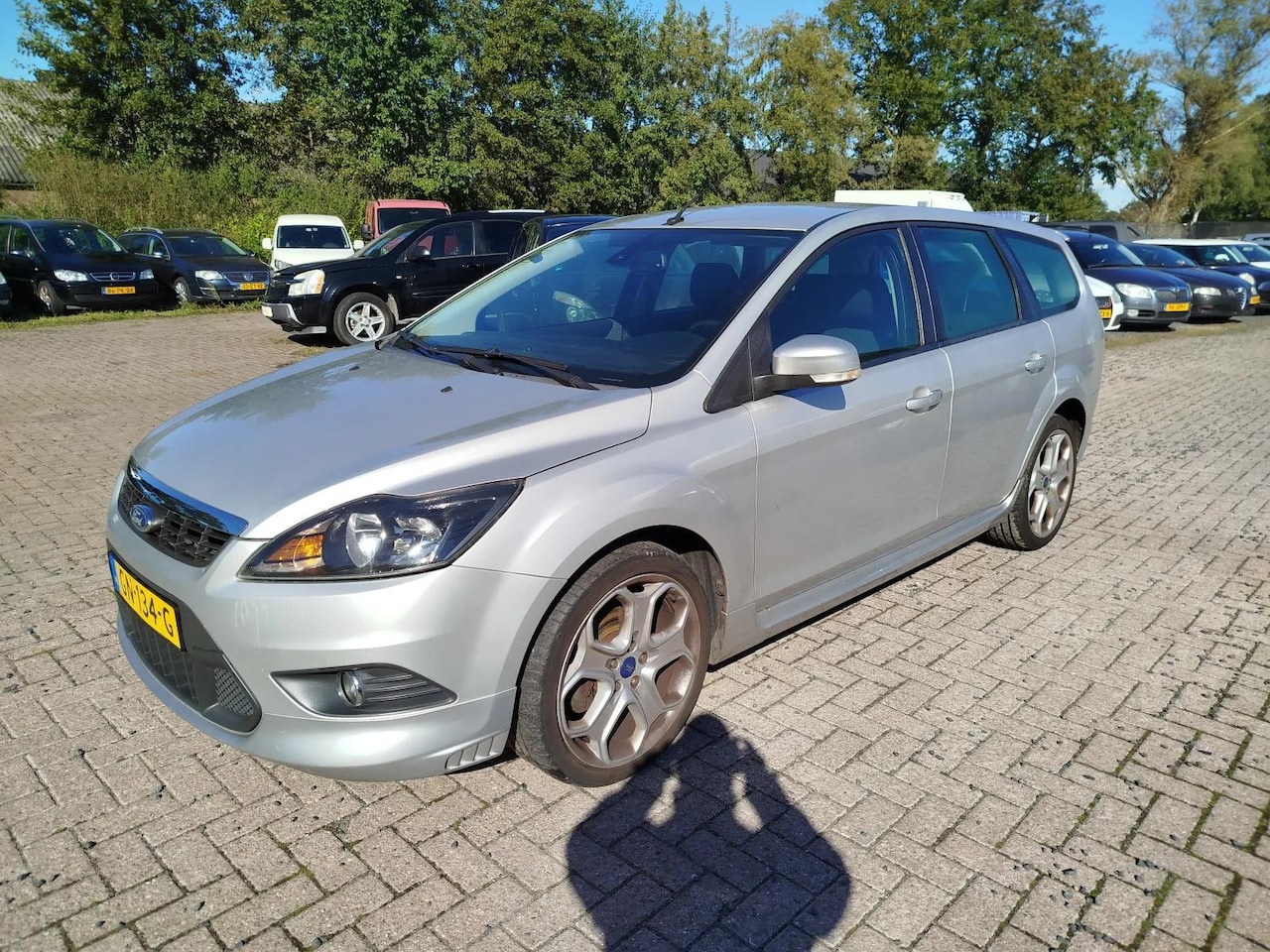 Ford Focus Wagon - 1.8 Titanium Sport only export - AutoWereld.nl