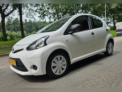 Toyota Aygo - 1.0 VVT-i