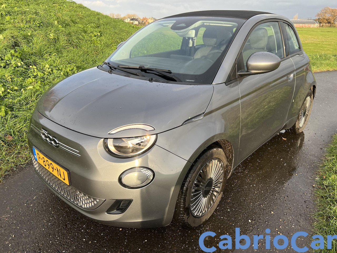 Fiat 500e - C Icon 42 kWh GARANTIE 19950 na Subsidie - AutoWereld.nl