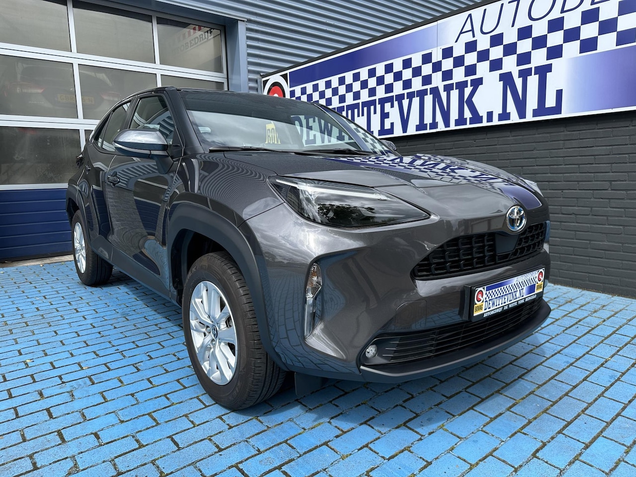 Toyota Yaris Cross - 1.5 Hybrid ADAP CRUISE P-CAMERA APPLE - AutoWereld.nl