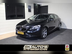 Volvo V40 - 1.6 T2 MOMENTUM CRUISE NAVI CLIMA PDC TREKHAAK NAP ALL-IN