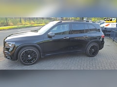 Mercedes-Benz GLB - 200 AMG Line Nightpack Automaat