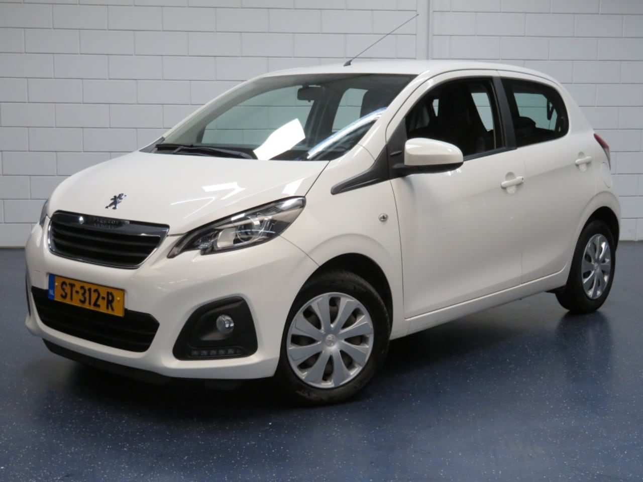 Peugeot 108 - 1.0 e-VTi Active 1.0 e-VTi Active - AutoWereld.nl