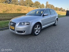 Audi A3 - 2.0 FSI Ambiente ketting iets hoorbaar