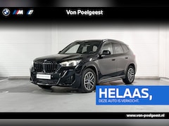 BMW X1 - xDrive25e M Sportpakket | Travel Pack | Panoramadak | Premium Pack | Driving Assistant Plu