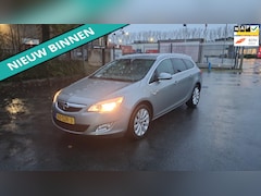 Opel Astra Sports Tourer - 1.4 Turbo Cosmo