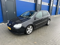 Volkswagen Golf - 2.0 FSI Sportline