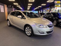 Opel Astra - 1.4 Turbo Edition | Automaat | Navi | Airco | Cruise | PDC Achter | IsoFix | Origineel Ned