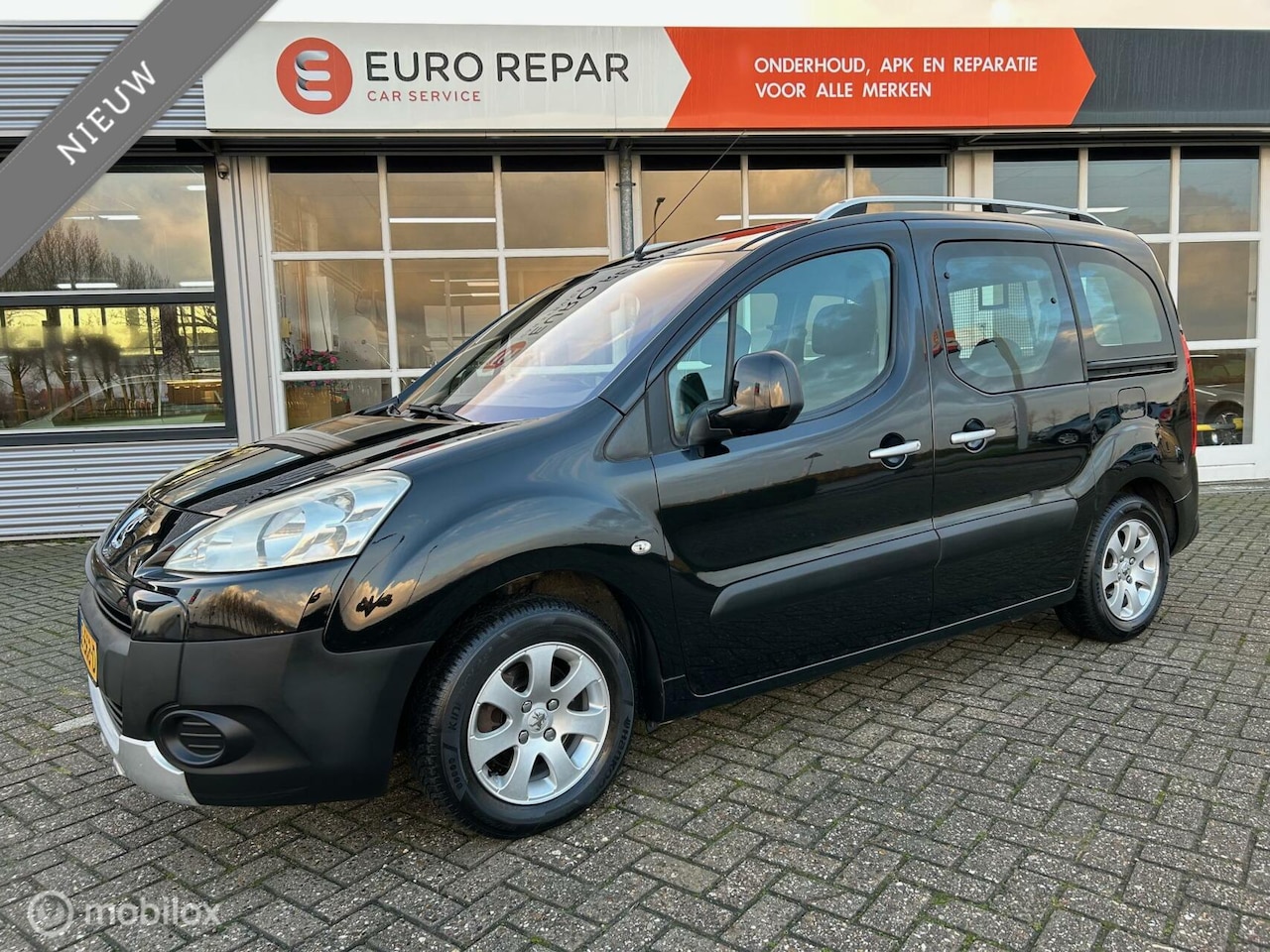 Peugeot Partner Tepee - 1.6 XT 1.6 - AutoWereld.nl