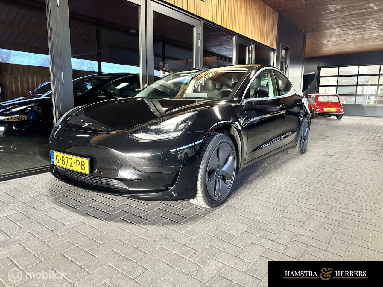 Tesla Model 3 - Standard RWD Plus 60 kWh zwart - AutoWereld.nl