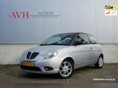 Lancia Y(psilon) - Ypsilon 1.4-16V Oro