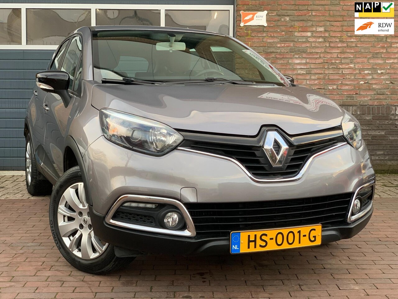 Renault Captur - 0.9 TCe Expression|Airco - AutoWereld.nl