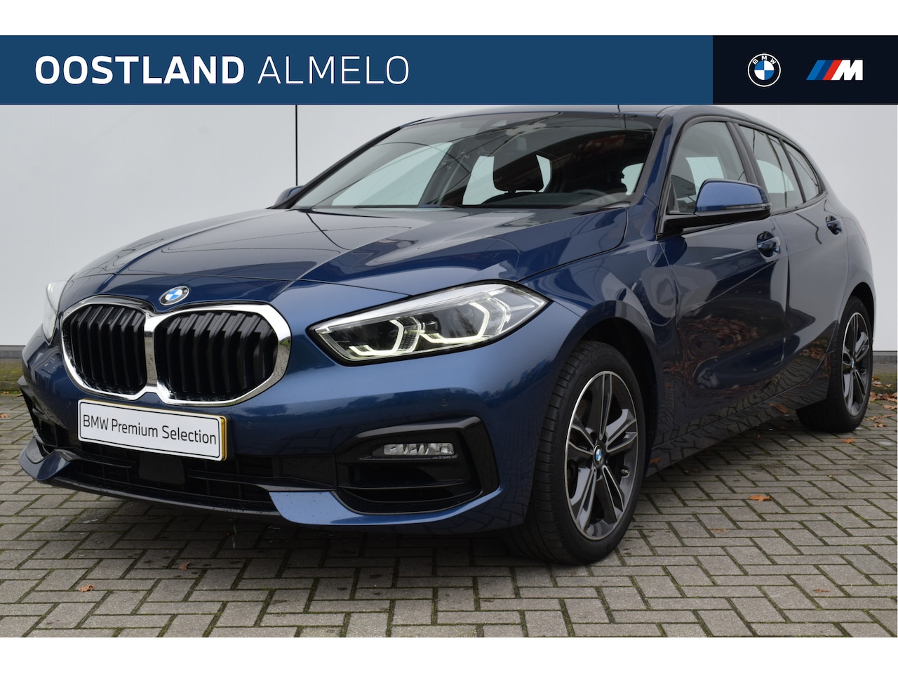 BMW 1-serie - 118i Executive Sport Line Automaat / Sportstoelen / LED / Live Cockpit Professional / Stoe - AutoWereld.nl