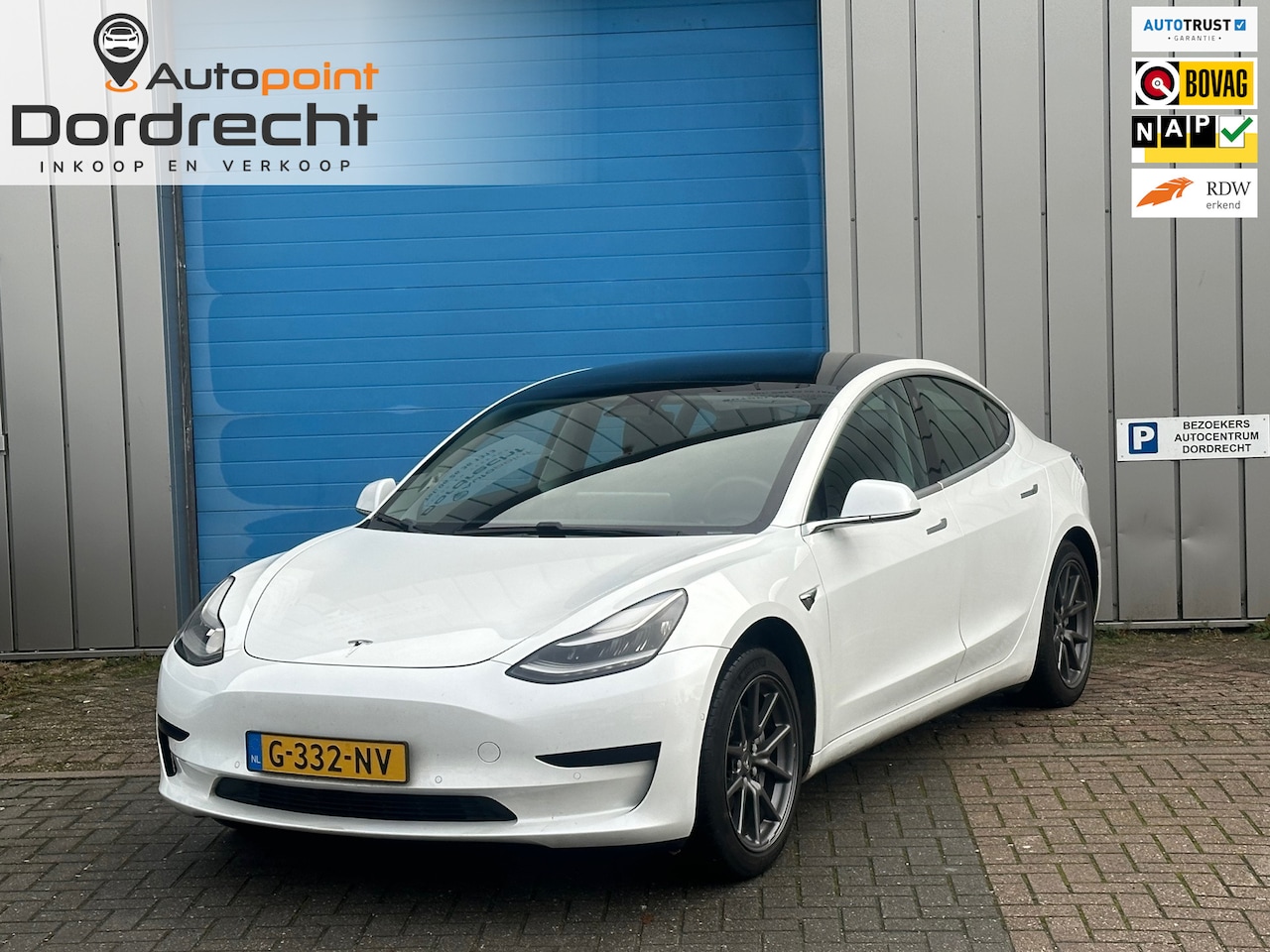 Tesla Model 3 - Standard RWD Plus 60 kWh PANO dealer ond eerste eigenaar - AutoWereld.nl