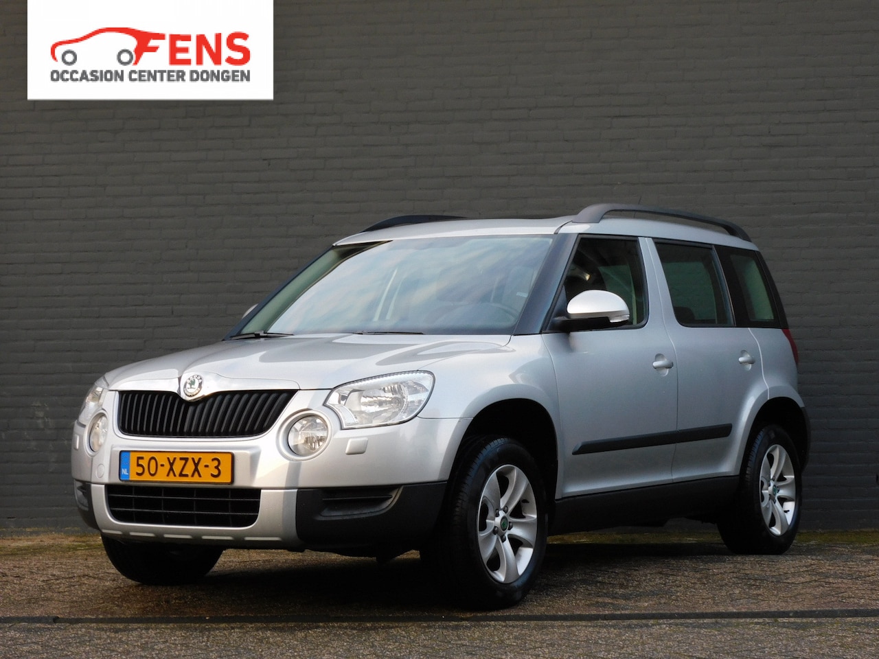 Skoda Yeti - 1.2 TSI Ambition 1e EIGENAAR! NIEUWSTAAT! PANO/SCHUIFDAK! CRUISE! TREKHAAK! - AutoWereld.nl