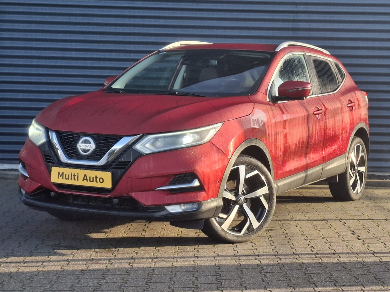 Nissan Qashqai - 1.3 DIG-T Tekna Automaat | Adaptive Cruise | BOSE Sound | Navigatie | Apple Carplay | 360 - AutoWereld.nl