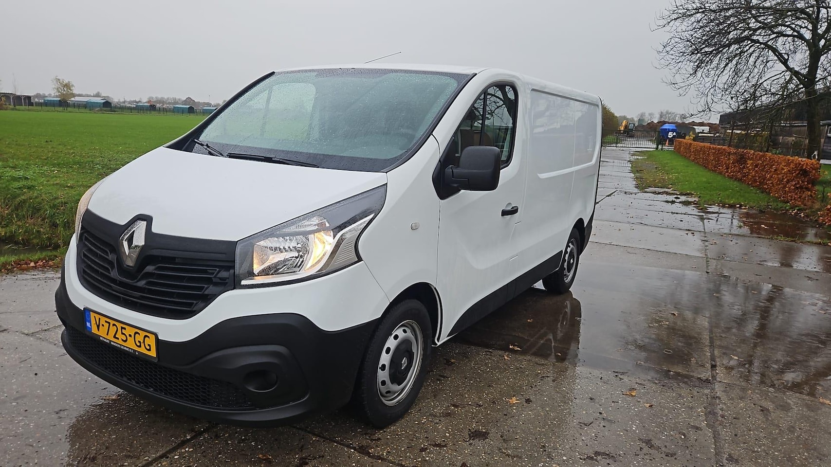 Renault Trafic - 1.6 dCi T27 L1H1 Comfort/ airco/ 174.800 km ( nap) - AutoWereld.nl