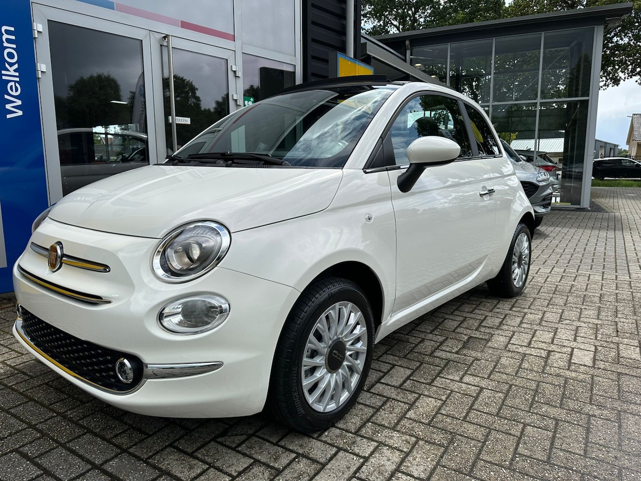 Fiat 500 C - 1.0 Hybrid 70PK Dolcevita Finale Cabrio| | PARKEERSENSOREN| CRUISE CONTROL| AIRCO| DAB| NA - AutoWereld.nl