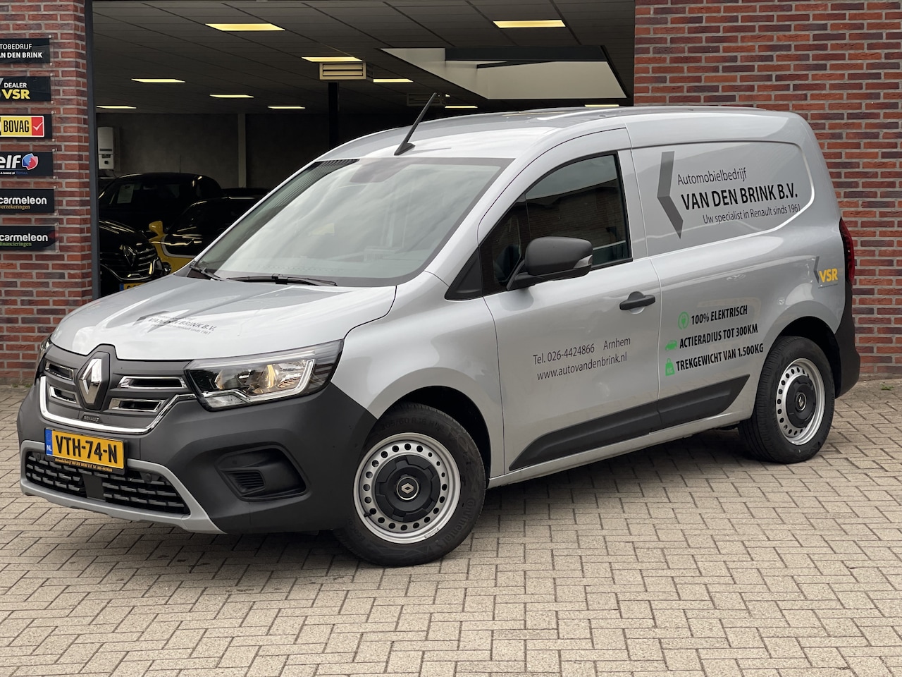 Renault Kangoo E-Tech - Extra Open Sesame 22 kW | Betimmerd | - AutoWereld.nl