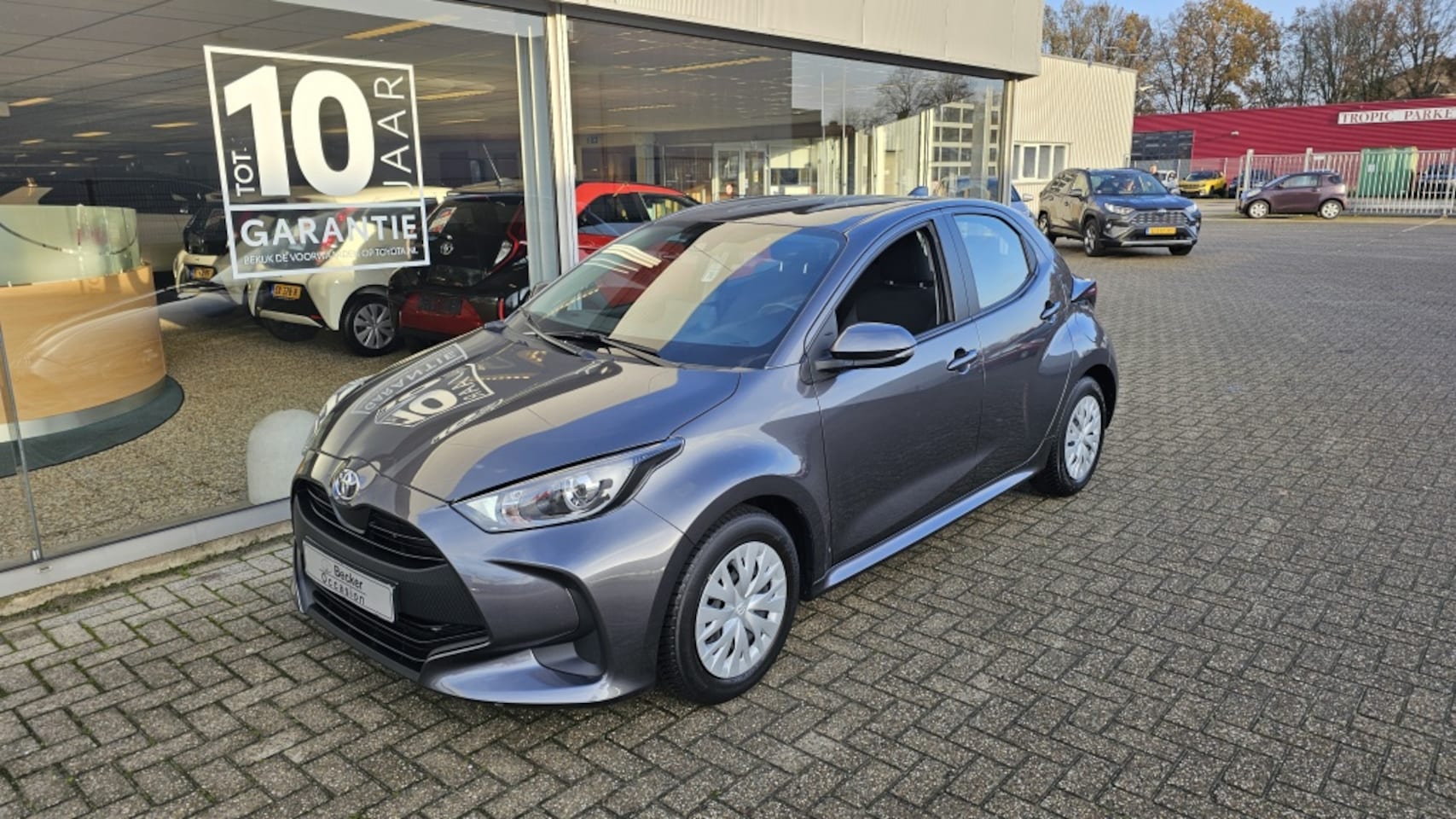 Toyota Yaris - 1.0 VVT-i Active NLauto | 1e eigenaar | All-in | dealeronderhoud - AutoWereld.nl