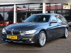 BMW 3-serie Touring - 328i High Executive - Panoramadak - HUD - Trekhaak - Navigatie - Camera