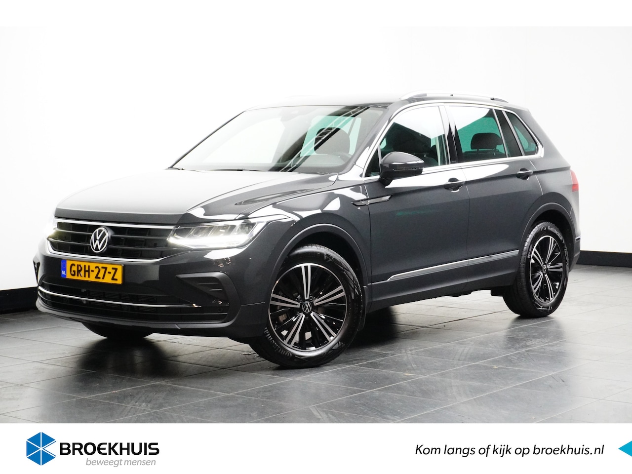 Volkswagen Tiguan - 1.5 TSI 150PK DSG-7 Life + | TREKHAAK | NAVIGATIE | AUTO A. KLEP | CAMERA - AutoWereld.nl