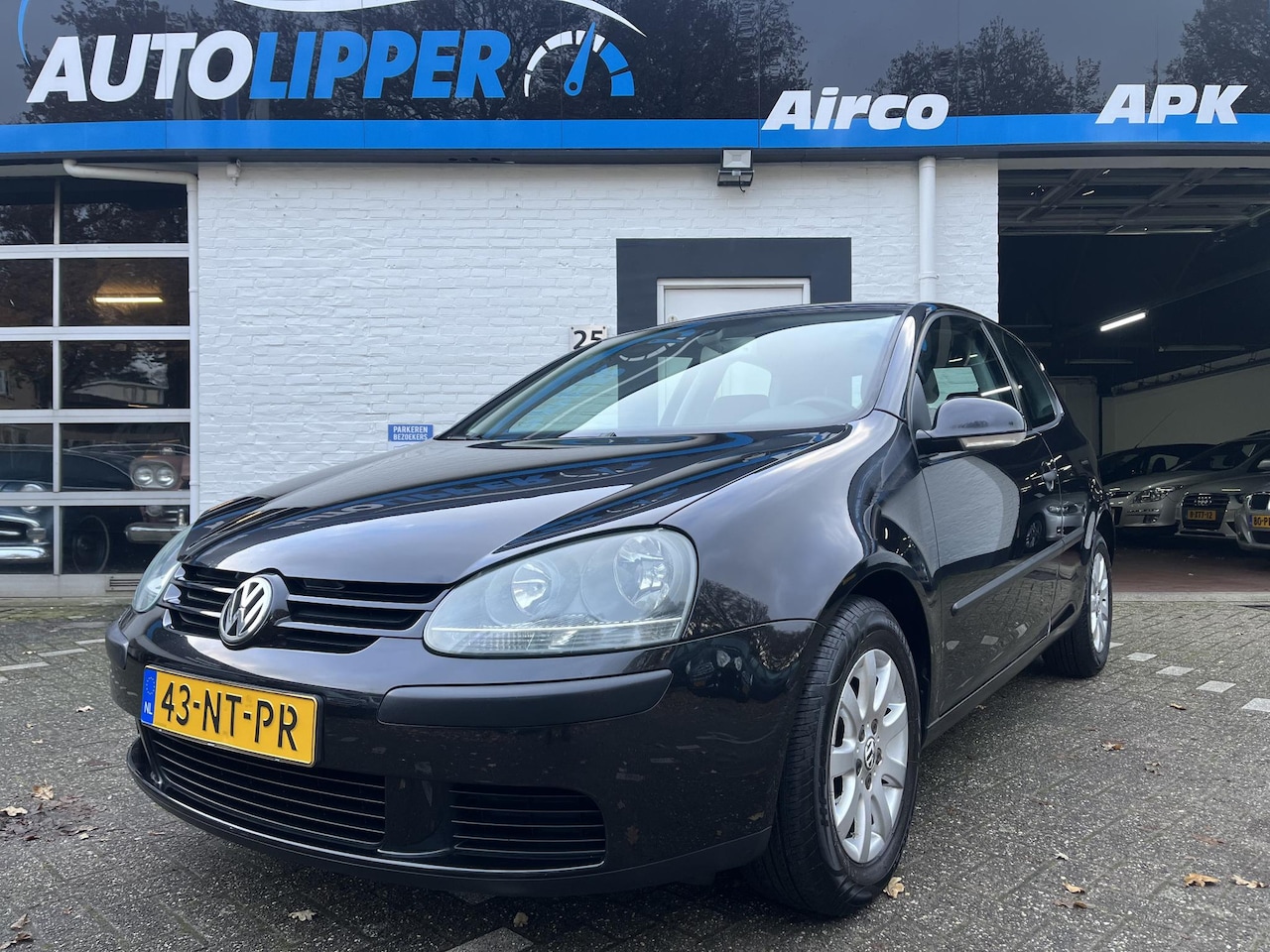 Volkswagen Golf - 1.6 FSI Comfortline /Lm velgen/Afneembare trekhaak - AutoWereld.nl