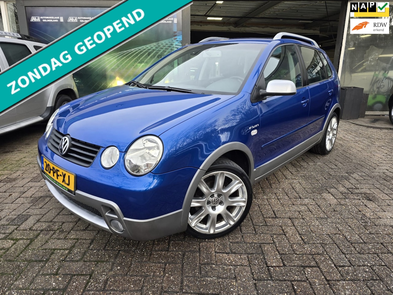 Volkswagen Polo - 1.4-16V FUN | 2E EIGENAAR | 12MND GARANTIE| SCHUIFDAK | AIRCO | CRUISE | - AutoWereld.nl