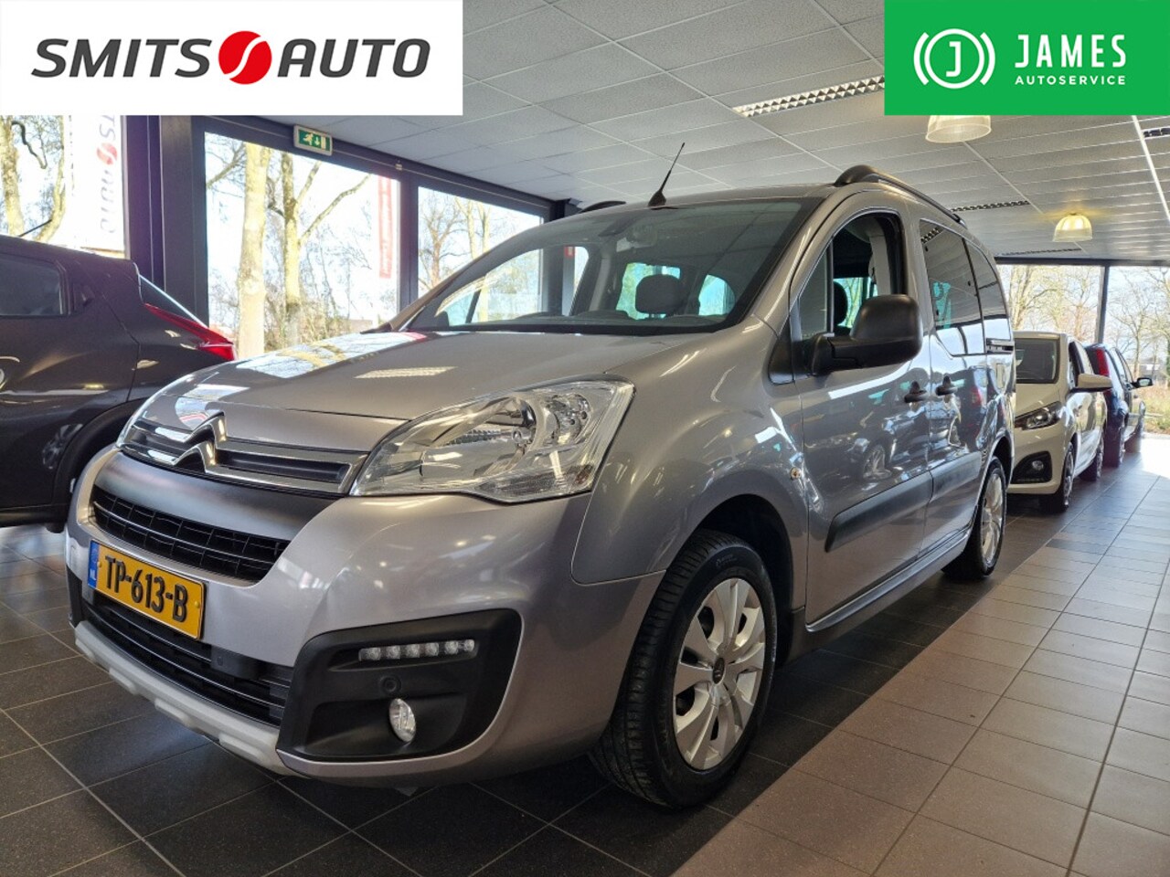 Citroën Berlingo - 1.2 PureTech XTR | nwe distributie | topstaat - AutoWereld.nl