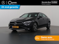 Mercedes-Benz CLA-Klasse - 180 Star Edition 2x groot scherm | 17 inch LM velgen | Led verlichting | Climate control