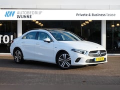 Mercedes-Benz A-klasse - 250 e 218pk Aut. Premium Plus | Navi | Panoramadak | PDC | Sportstoelen