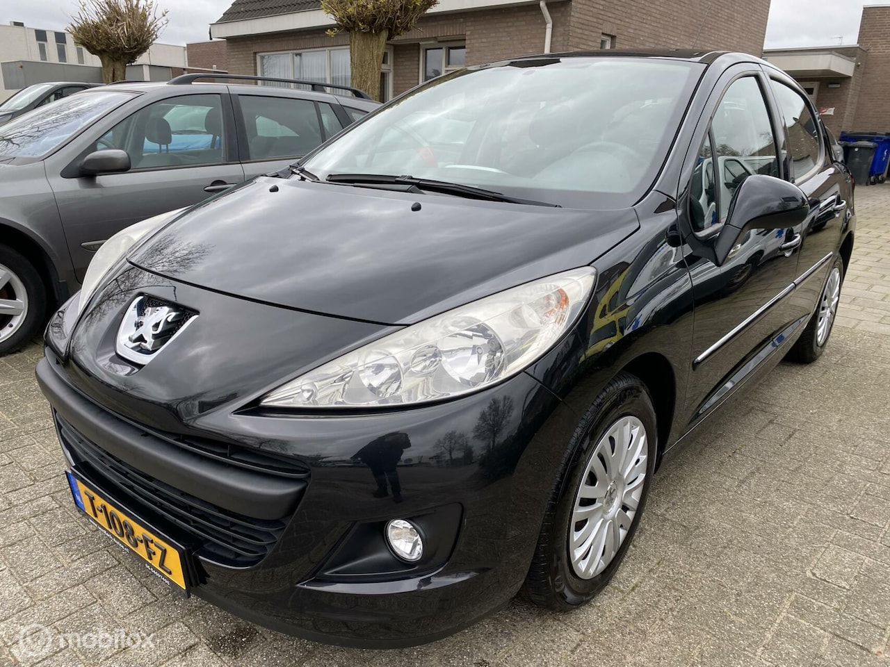 Peugeot 207 - 207+ Peugeot 1.4 Acces Lite 77,DKM AIRCO 5-DEURS - AutoWereld.nl