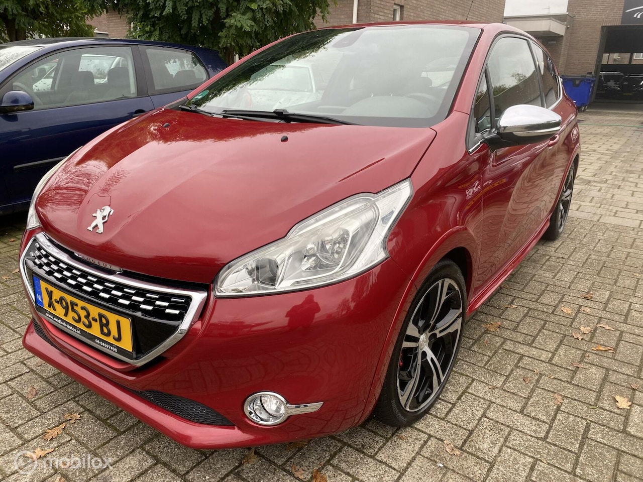 Peugeot 208 - 1.6 GTi 200 pk 104.DKM CLIMA LEDER CRUISE APK 22-04-2025 - AutoWereld.nl