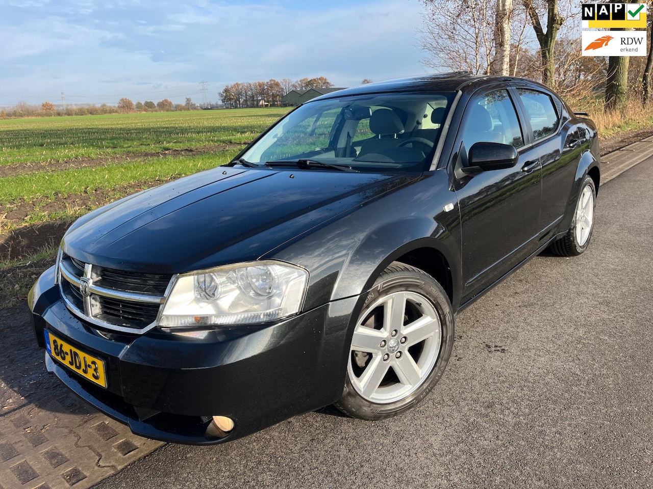 Dodge Avenger - 2.7 V6 SXT / NAP dealeronderhouden - AutoWereld.nl