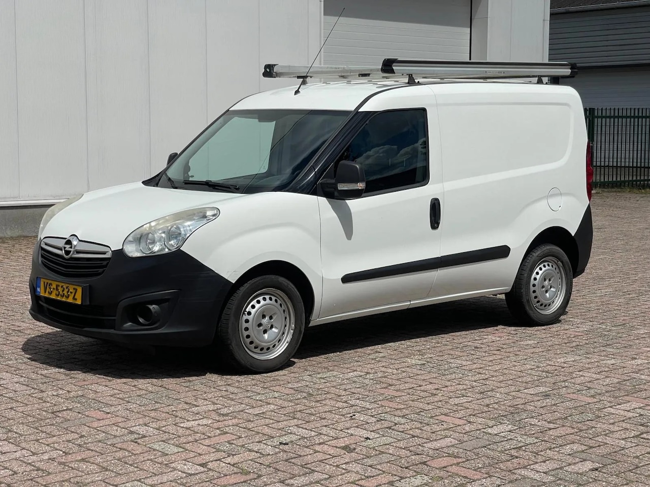 Opel Combo - 1.3 CDTi L1H1 ecoFLEX Edition 1.3 CDTi L1H1 ecoFLEX Edition - AutoWereld.nl