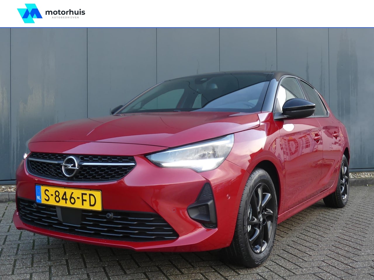 Opel Corsa - 1.2 Turbo Start/Stop 100pk GS/navigatie/camera/parkeersensoren voor & achter/zwart dak - AutoWereld.nl