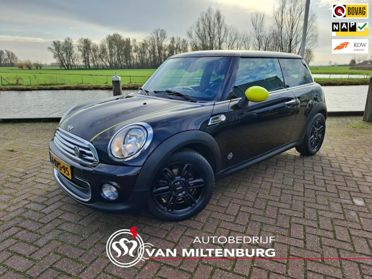 MINI One - Mini 1.6 Chili Airco Cruise Navi Bluetooth - AutoWereld.nl