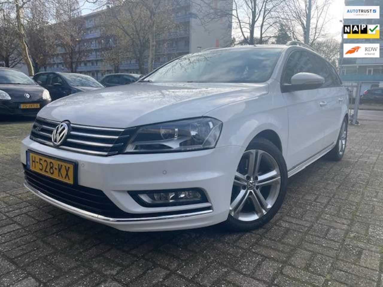 Volkswagen Passat Variant - 1.4 TSI R-Line Navi/Clima/Cruise/Trekh - AutoWereld.nl