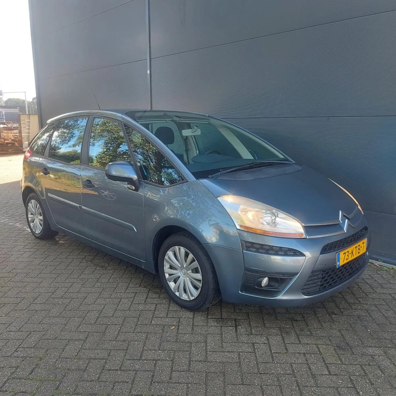 Citroën C4 Picasso - 1,6/Airco/cruise/Elek ramen/trekhaak/APK - AutoWereld.nl